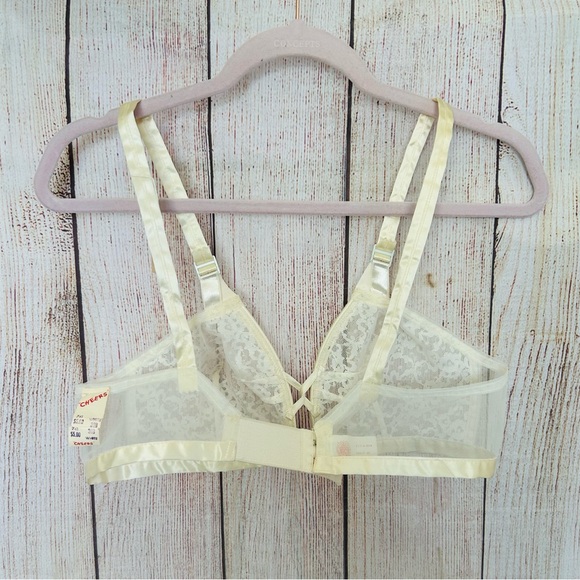 Best & Co Cheers Fifth Ave New York Vintage 60s Women’s Cream Lace Bra 36B - Picture 2 of 8